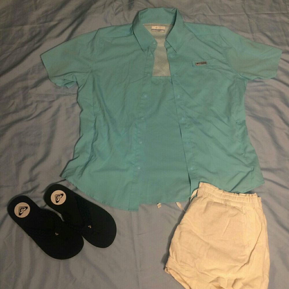 Blue Columbia button up